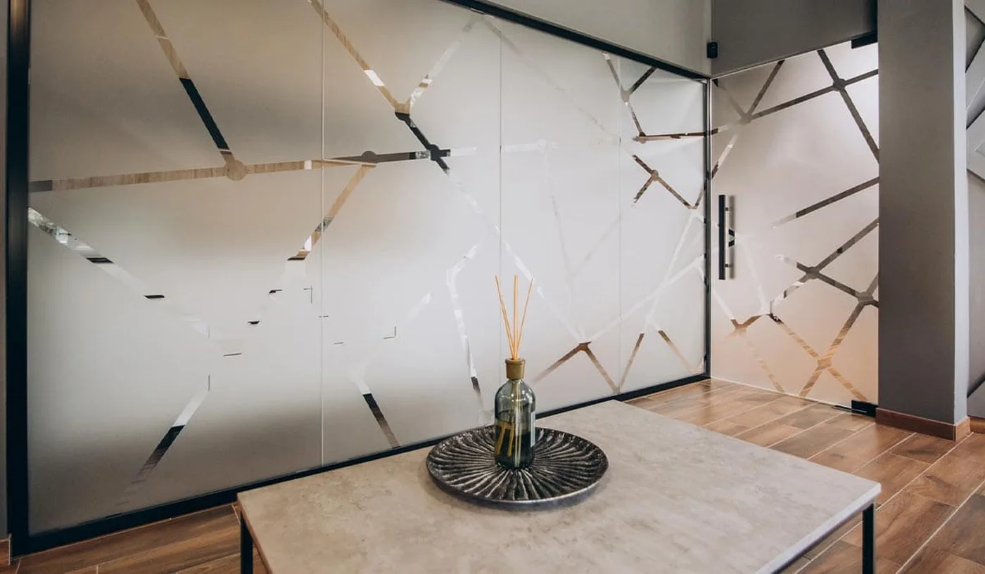Boutique — vitrine décorée